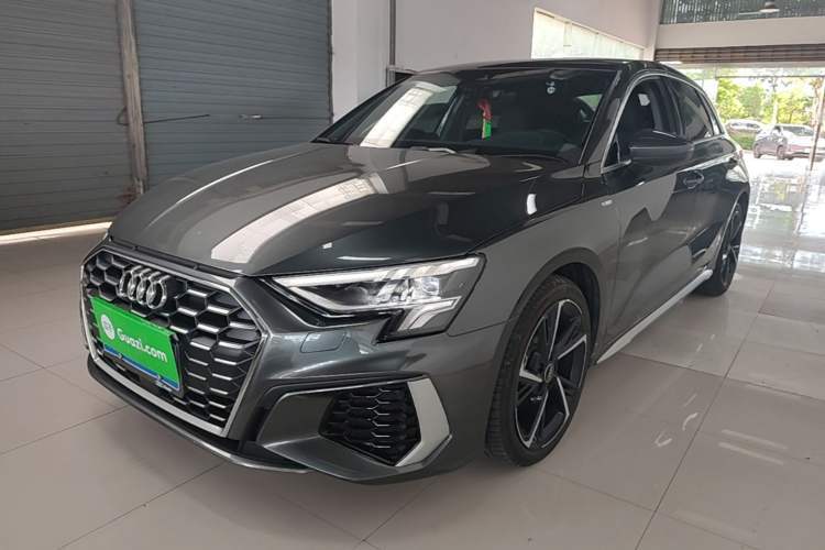 Used Audi A3 2024 Sportback 35 TFSI Fashionable Sports Model Guazi used car, China used car export, Used car for sale, Used  cars, Cheapest cars for sale