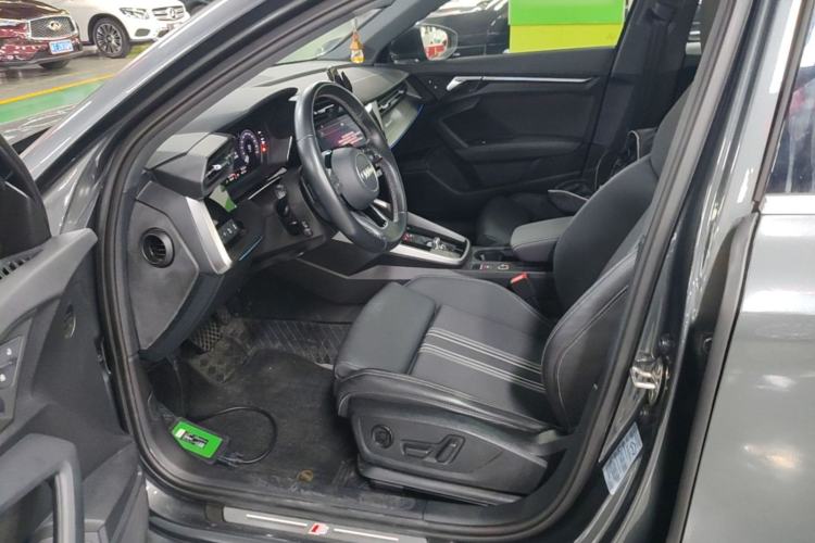 Used Audi A3 2024 A3L Limousine 35 TFSI Fashion Sport Model Left Front Seat