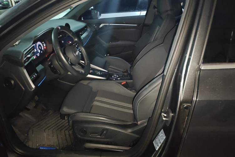 Used Audi A3 2024 Sportback 35 TFSI Fashionable Sports Model Left Front Seat