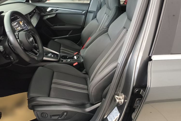 Used Audi A3 2024 A3L Limousine 35 TFSI Fashion Sport Model Left Front Seat