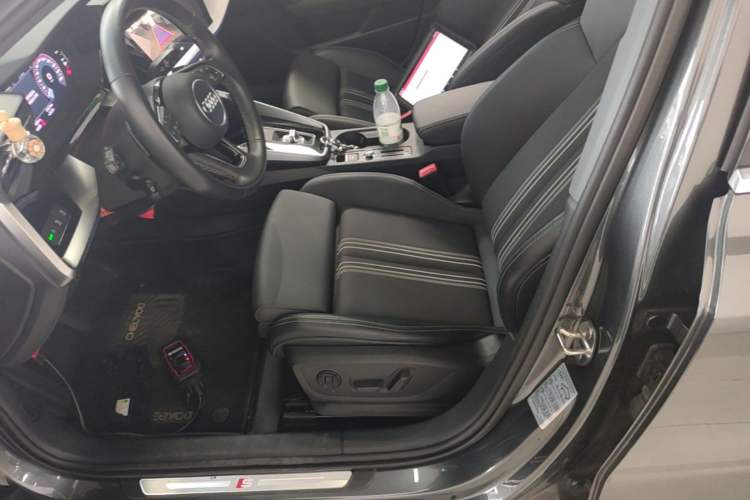 Used Audi A3 2024 Sportback 35 TFSI Fashionable Sports Model Left Front Seat