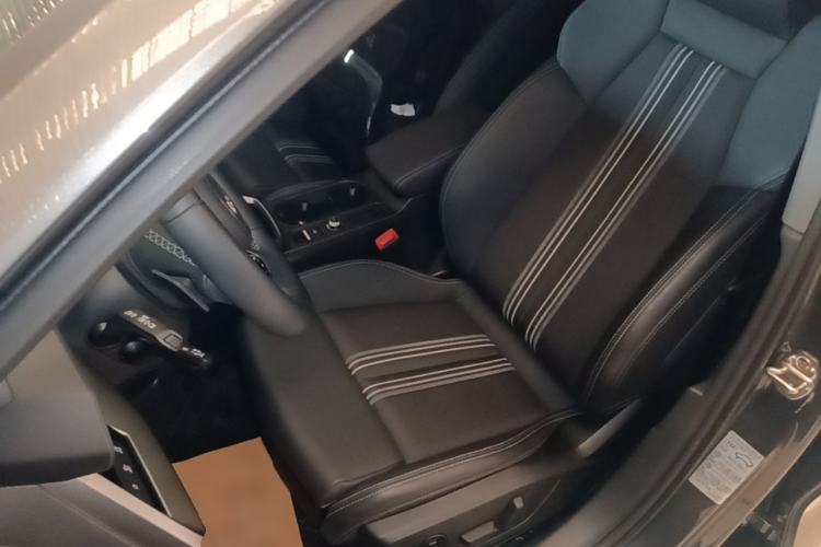 Used Audi A3 2024 A3L Limousine 35 TFSI Fashion Sport Model Left Front Seat