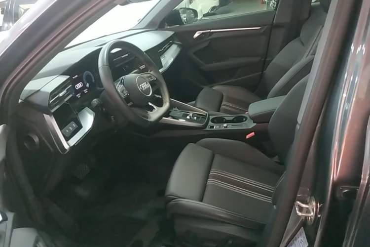 Used Audi A3 2024 Sportback 35 TFSI Fashionable Sports Model Left Front Seat