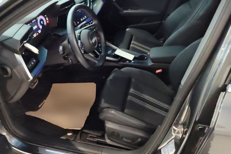 Used Audi A3 2024 Sportback 35 TFSI Fashionable Sports Model Left Front Seat