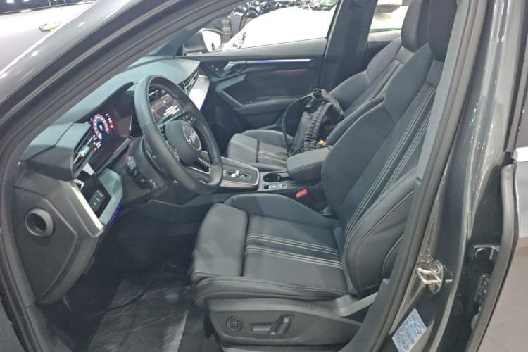 Used Audi A3 2024 Sportback 35 TFSI Fashionable Sports Model Left Front Seat