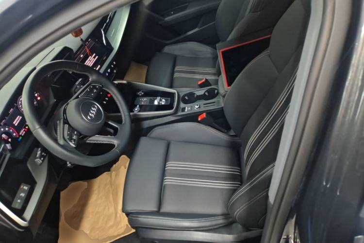 Used Audi A3 2024 A3L Limousine 35 TFSI Fashion Sport Model Left Front Seat