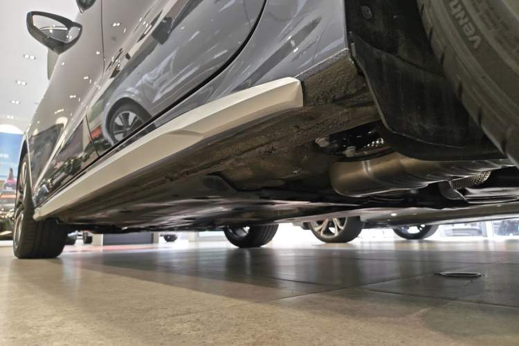 Used Audi A3 2024 A3L Limousine 35 TFSI Fashion Sport Model Left Side Sill