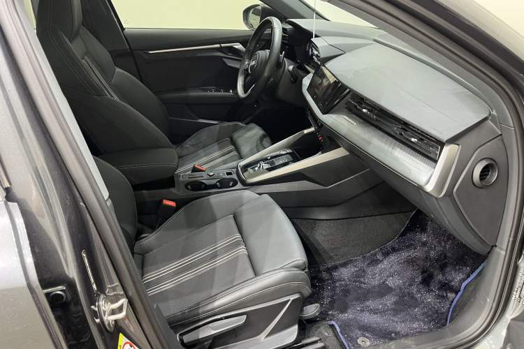 Used Audi A3 2024 Sportback 35 TFSI Fashionable Sports Model Right Front Seat