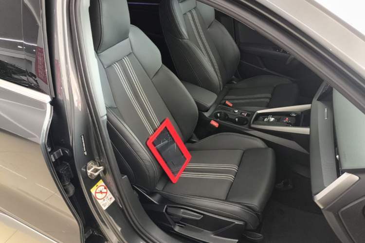Used Audi A3 2024 A3L Limousine 35 TFSI Fashion Sport Model Right Front Seat