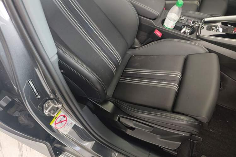 Used Audi A3 2024 Sportback 35 TFSI Fashionable Sports Model Right Front Seat