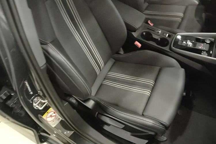 Used Audi A3 2024 A3L Limousine 35 TFSI Fashion Sport Model Right Front Seat