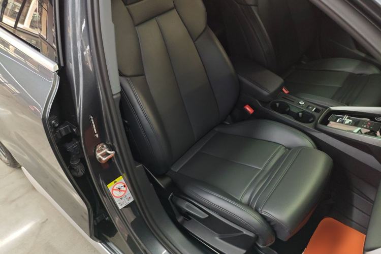Used Audi A3 2024 A3L Limousine 35 TFSI Fashion Sport Model Right Front Seat