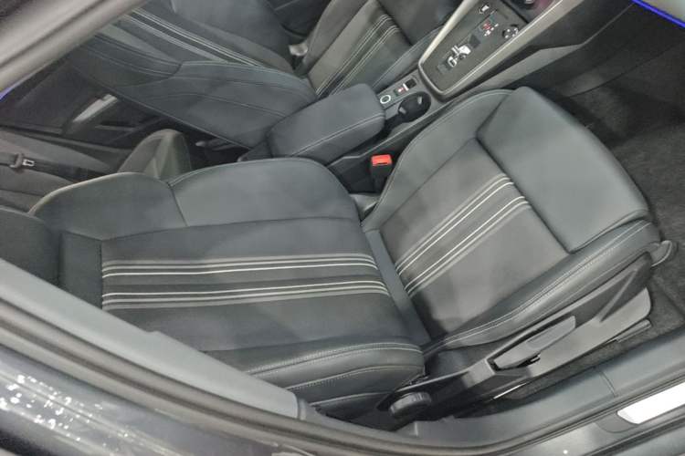 Used Audi A3 2024 Sportback 35 TFSI Fashionable Sports Model Right Front Seat