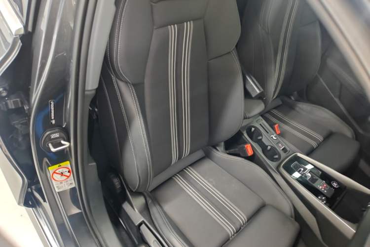 Used Audi A3 2024 A3L Limousine 35 TFSI Fashion Sport Model Right Front Seat