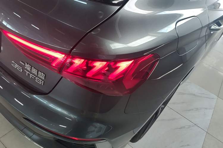 Used Audi A3 2024 Sportback 35 TFSI Fashionable Sports Model Right Rear Taillight
