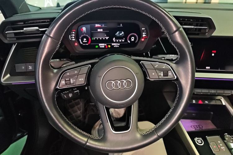 Used Audi A3 2024 Sportback 35 TFSI Fashionable Sports Model Steering Wheel