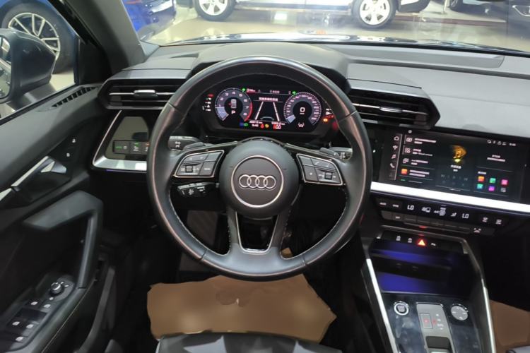 Used Audi A3 2024 A3L Limousine 35 TFSI Fashion Sport Model Steering Wheel
