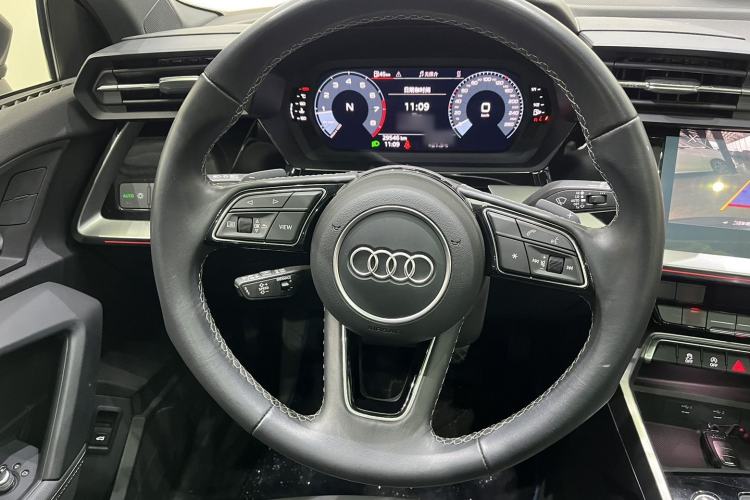 Used Audi A3 2024 Sportback 35 TFSI Fashionable Sports Model Steering Wheel