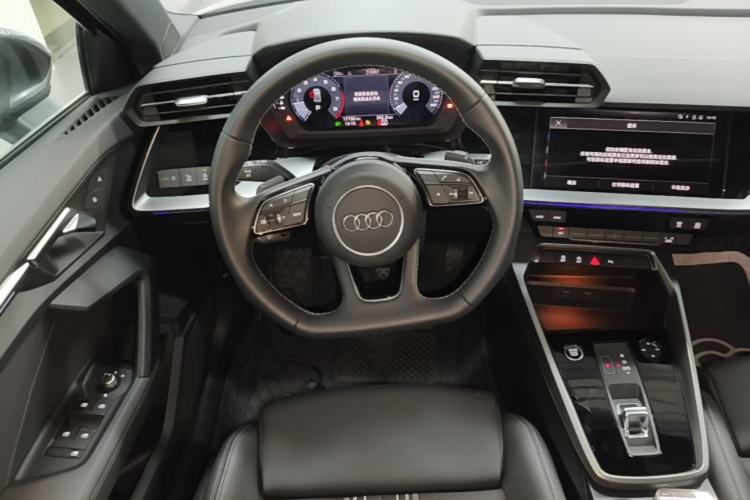 Used Audi A3 2024 A3L Limousine 35 TFSI Fashion Sport Model Steering Wheel