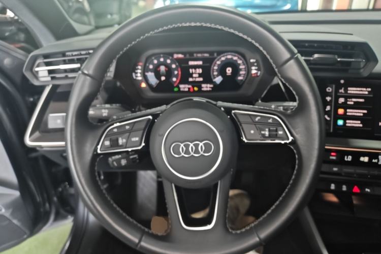 Used Audi A3 2024 Sportback 35 TFSI Fashionable Sports Model Steering Wheel