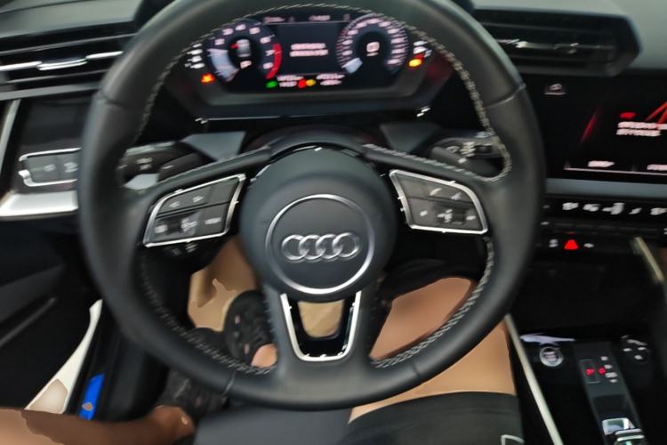 Used Audi A3 2024 A3L Limousine 35 TFSI Fashion Sport Model Steering Wheel