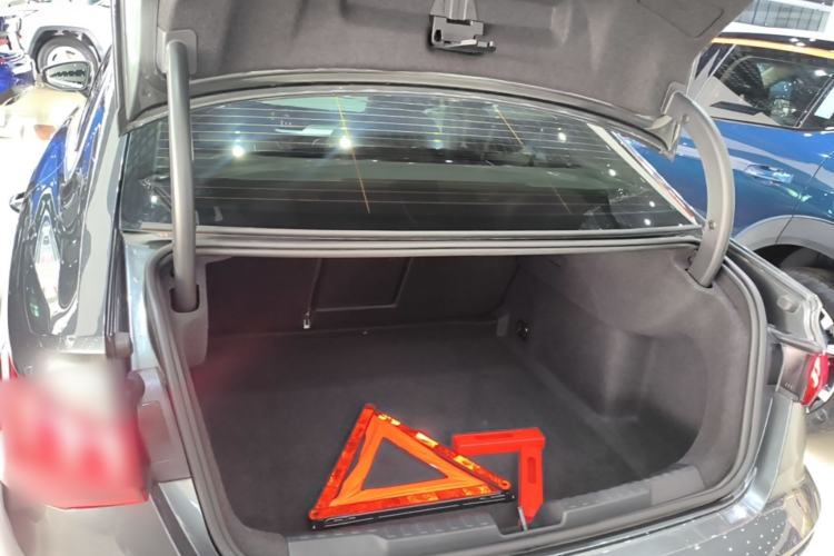 Used Audi A3 2024 A3L Limousine 35 TFSI Fashion Sport Model Trunk