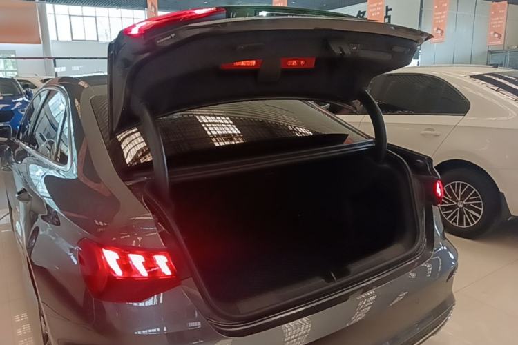 Used Audi A3 2024 A3L Limousine 35 TFSI Fashion Sport Model Trunk