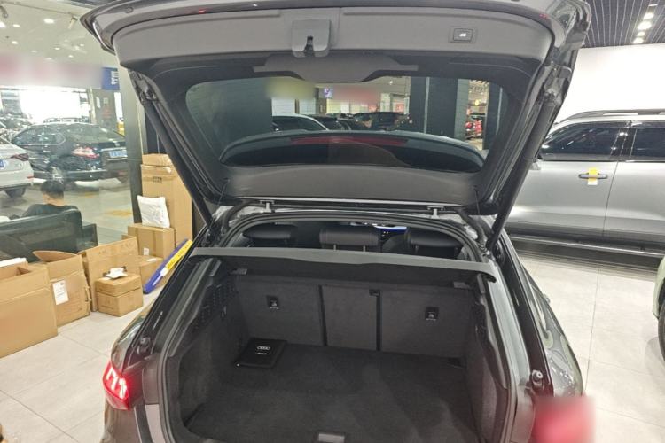 Used Audi A3 2024 Sportback 35 TFSI Fashionable Sports Model Trunk
