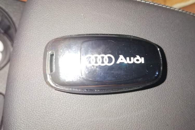 Used Audi A3 2024 A3L Limousine 35 TFSI Fashion Sport Model Vehicle Key