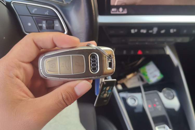Used Audi A3 2024 A3L Limousine 35 TFSI Fashion Sport Model Vehicle Key