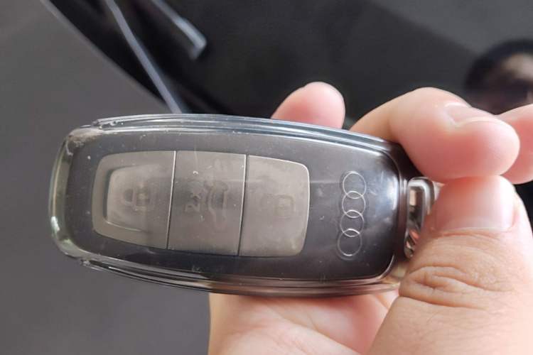 Used Audi A3 2024 Sportback 35 TFSI Fashionable Sports Model Vehicle Key