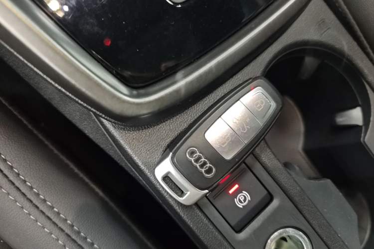 Used Audi A3 2024 A3L Limousine 35 TFSI Luxury Sport Edition Vehicle Key