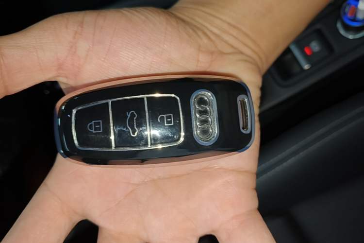Used Audi A3 2024 A3L Limousine 35 TFSI Fashion Sport Model Vehicle Key