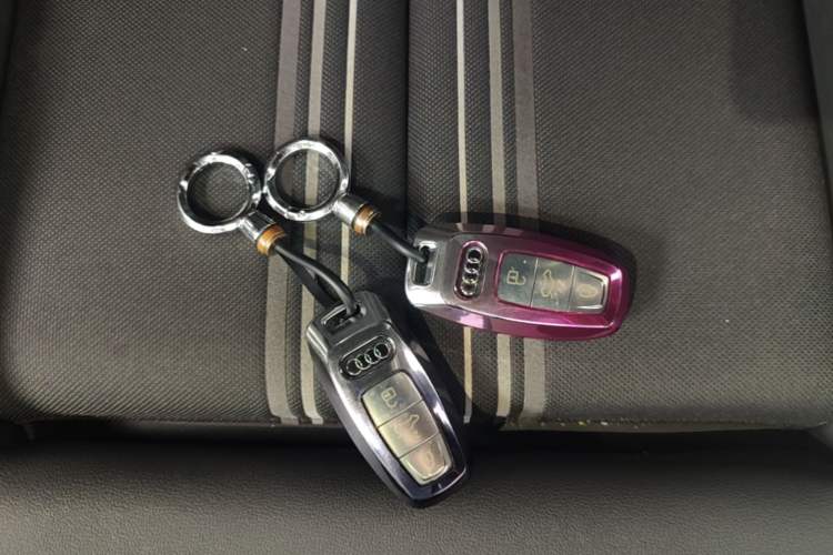Used Audi A3 2024 Sportback 35 TFSI Fashionable Sports Model Vehicle Key