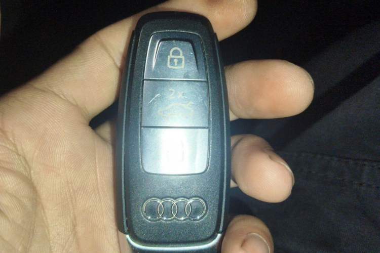 Used Audi A3 2024 A3L Limousine 35 TFSI Fashion Sport Model Vehicle Key