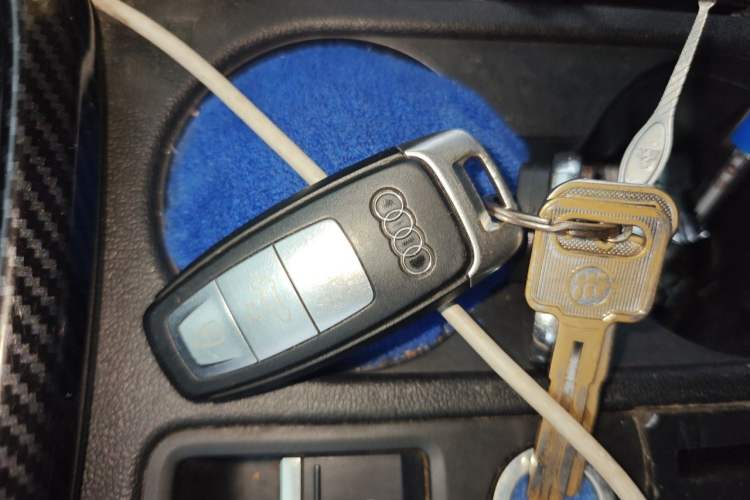 Used Audi A3 2024 A3L Limousine 35 TFSI Fashion Sport Model Vehicle Key