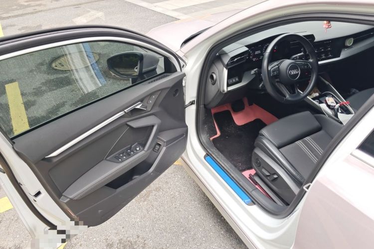 Used Audi A3 2024 A3L Limousine 35 TFSI Fashion Sport Model Driver Seat
