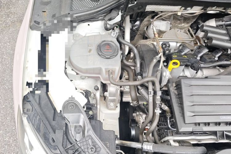 Used Audi A3 2024 A3L Limousine 35 TFSI Fashion Sport Model Engine Bay Right
