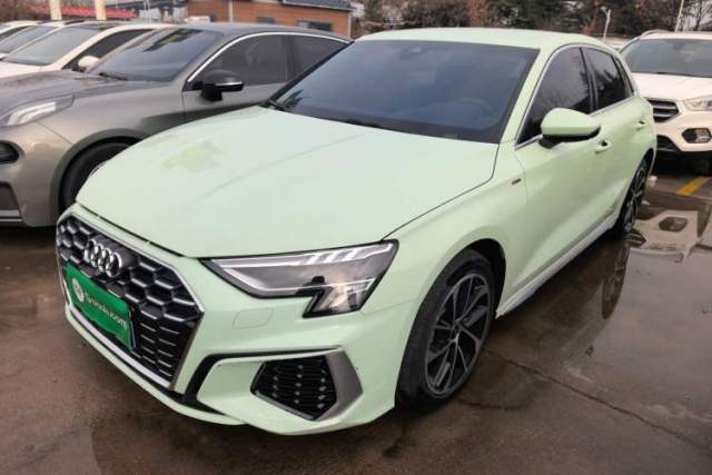 Ojetý Audi A3 2024 Sportback 35 TFSI Advanced Sport Edition