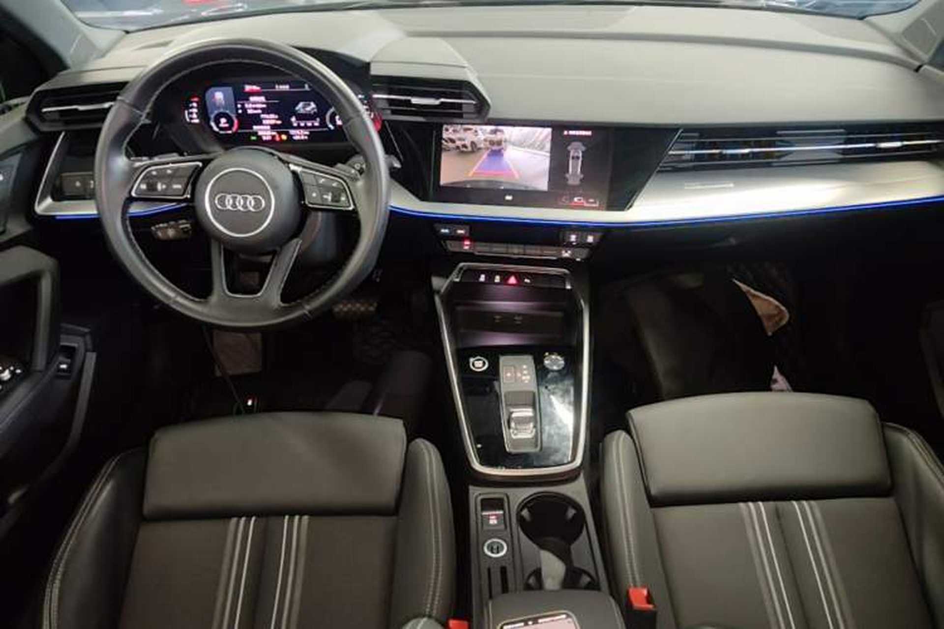 Used Audi A3 2024 Sportback 35 TFSI Fashionable Sports Model Center Console