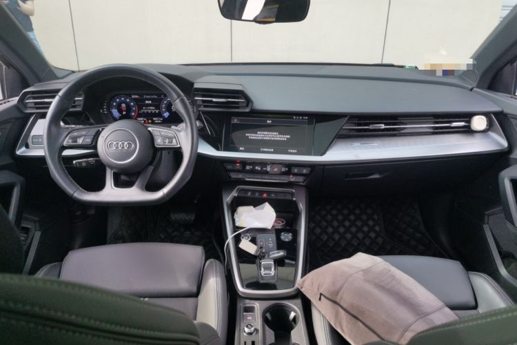 Used Audi A3 2024 Sportback 35 TFSI Fashionable Sports Model Center Console
