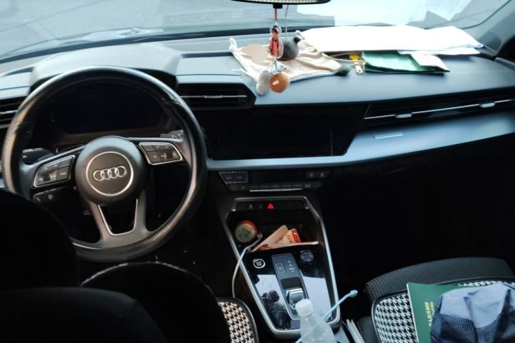 Used Audi A3 2024 Sportback 35 TFSI Advanced Sport Edition Center Console