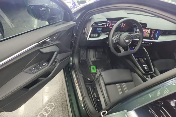 Used Audi A3 2024 A3L Limousine 35 TFSI Fashion Sport Model Driver Seat