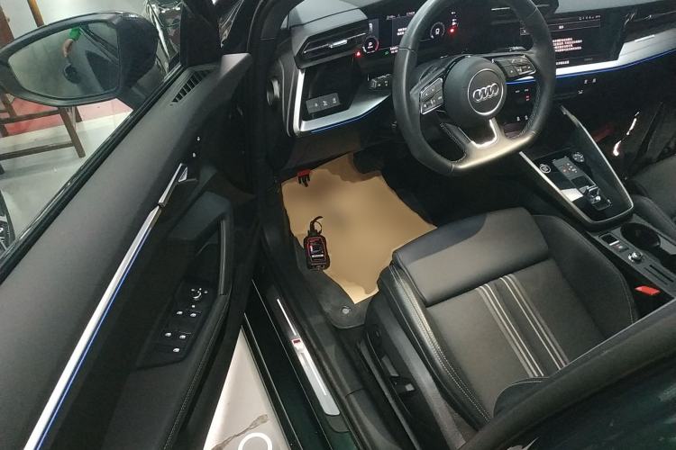 Used Audi A3 2024 Sportback 35 TFSI Fashionable Sports Model Driver Seat