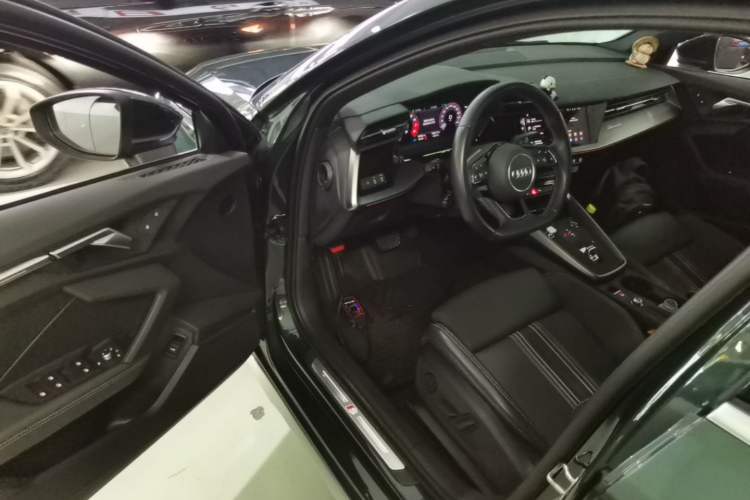 Used Audi A3 2024 Sportback 35 TFSI Fashionable Sports Model Driver Seat