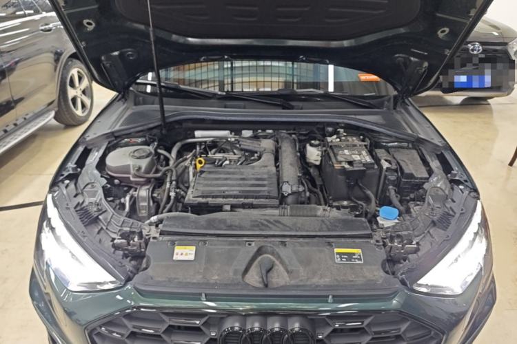 Used Audi A3 2024 A3L Limousine 35 TFSI Fashion Sport Model Engine Bay