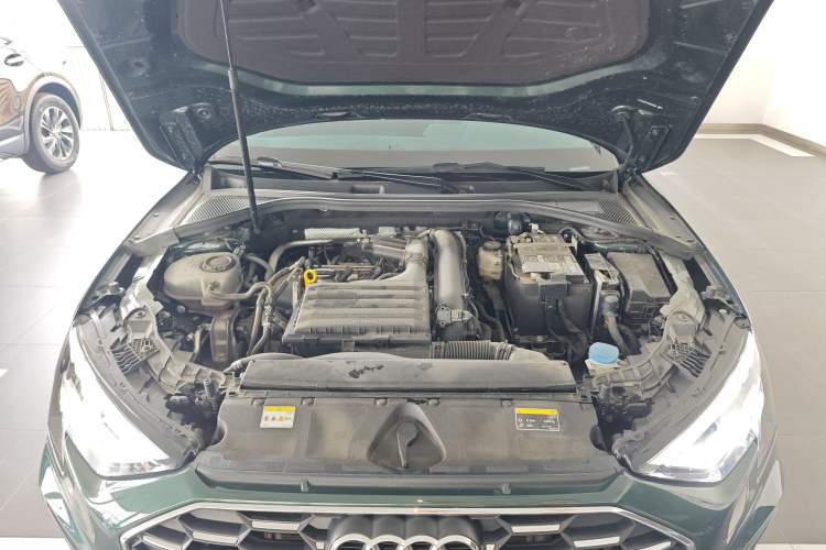 Used Audi A3 2024 A3L Limousine 35 TFSI Fashion Sport Model Engine Bay
