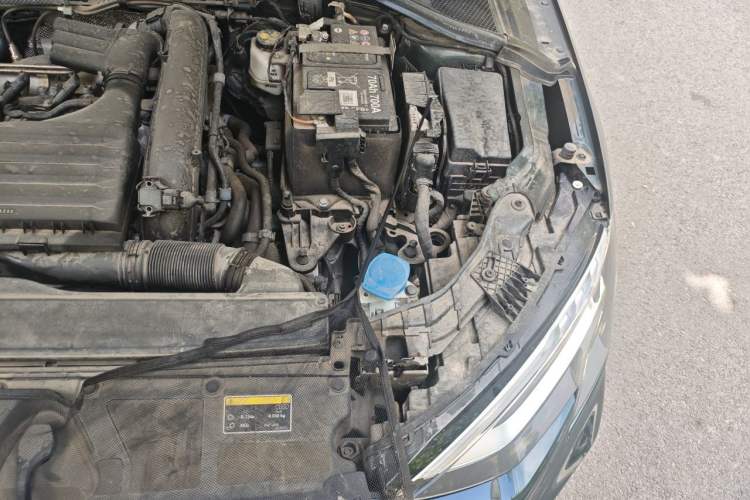 Used Audi A3 2024 Sportback 35 TFSI Fashionable Sports Model Engine Bay Left