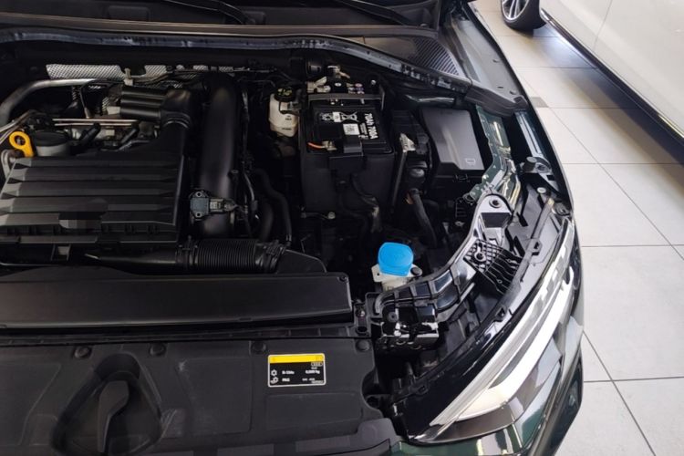 Used Audi A3 2024 Sportback 35 TFSI Fashionable Sports Model Engine Bay Left
