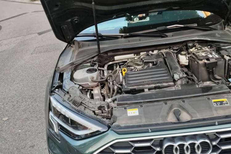Used Audi A3 2024 Sportback 35 TFSI Advanced Sport Edition Engine Bay Right
